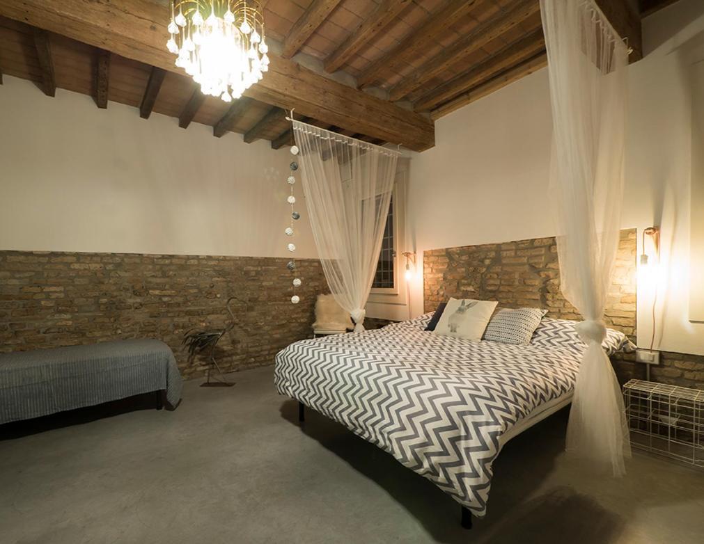 Zucchero Sui Baffi- Food Lovers B&B Мантуя Экстерьер фото